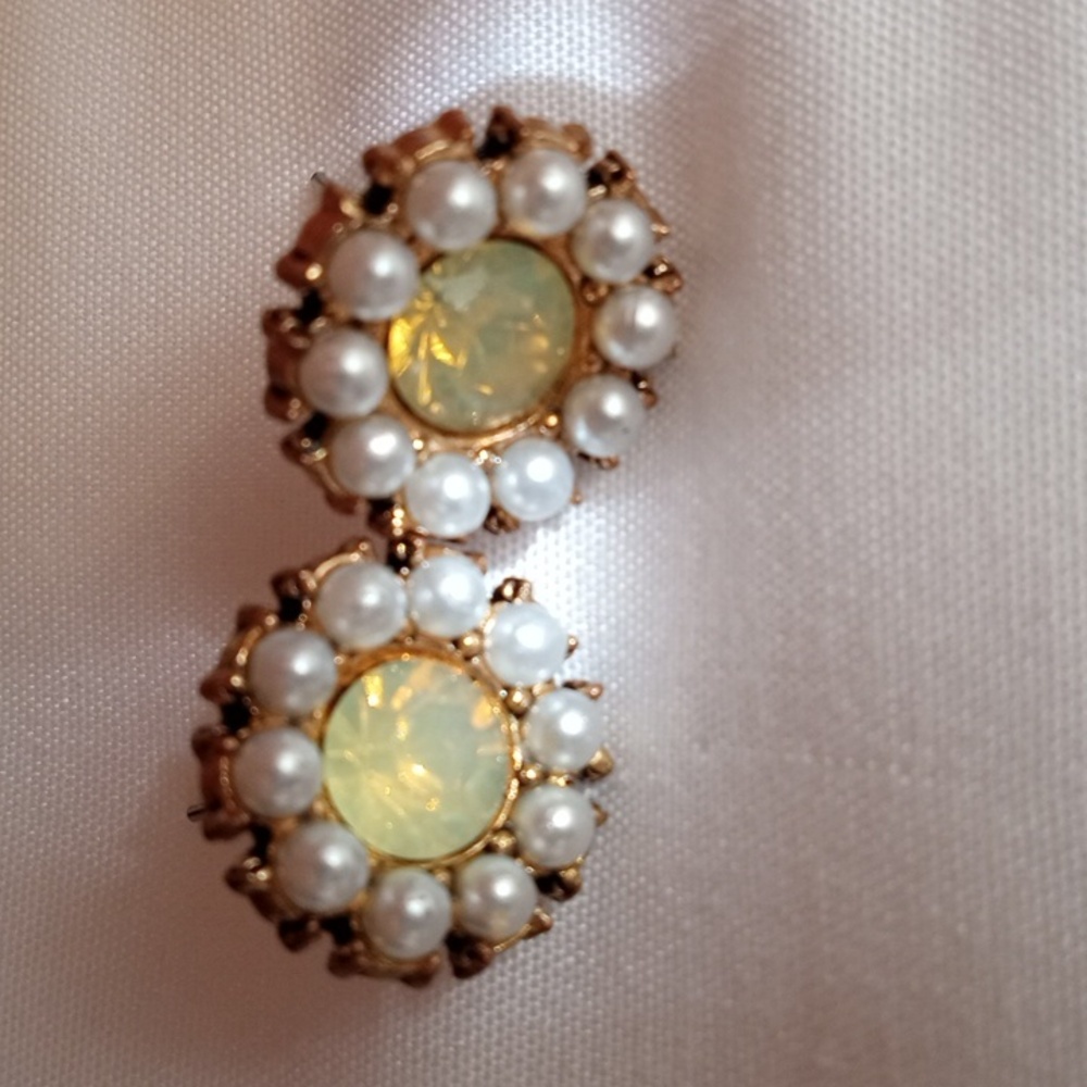 Vintage Opal Pearl on gold earrings